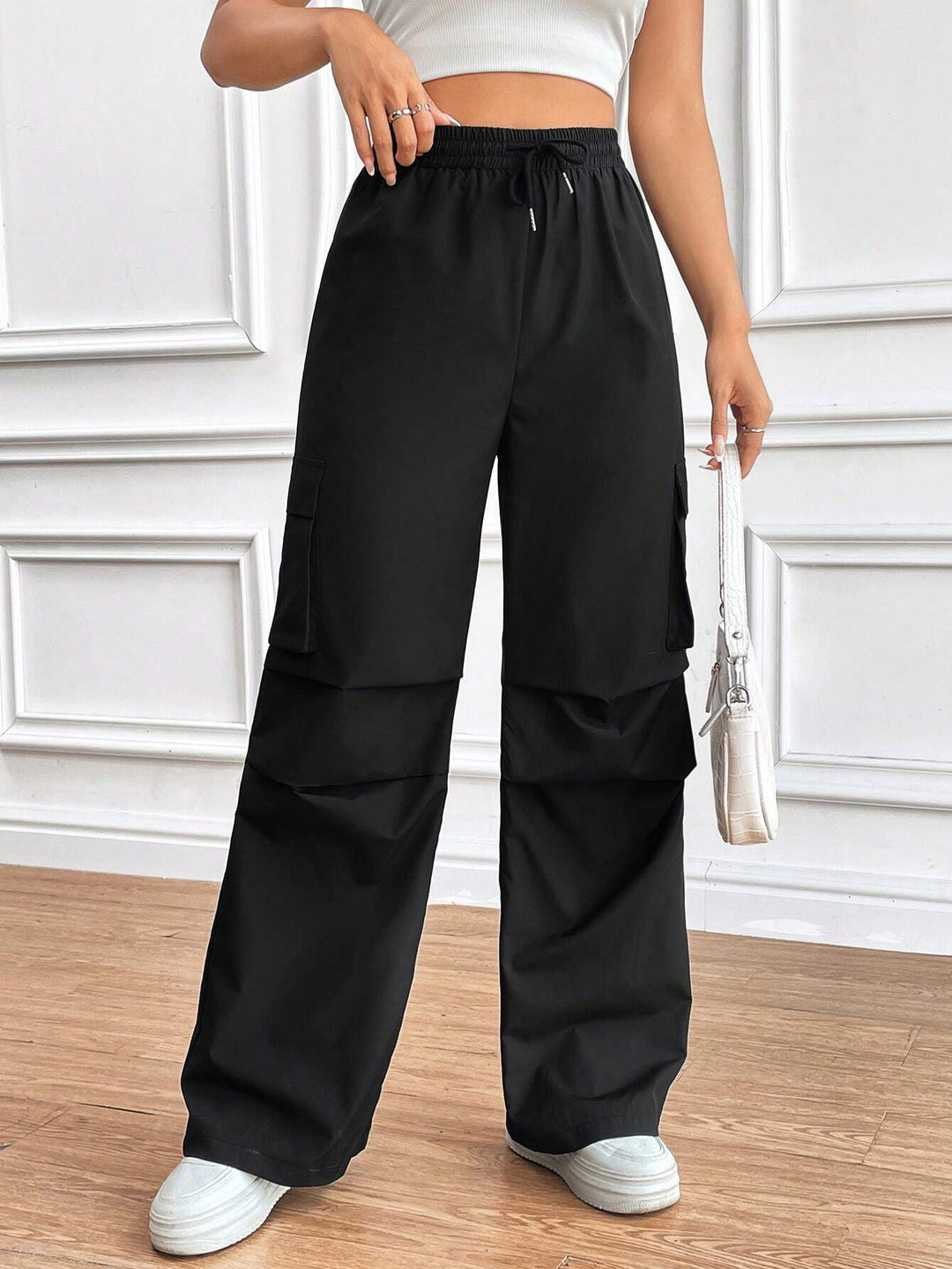 Damen Weite High‑Waist Cargo‑Hose mit Elastikbund und großen Klappentaschen Drune