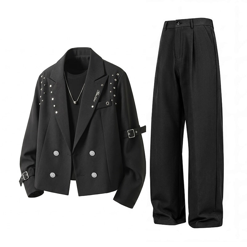 Herren Kurzblazer-Jacke im Rockigen Biker‑Look mit Nietenbesatz, Doppelreiher & Ärmel-Schnallen Drune