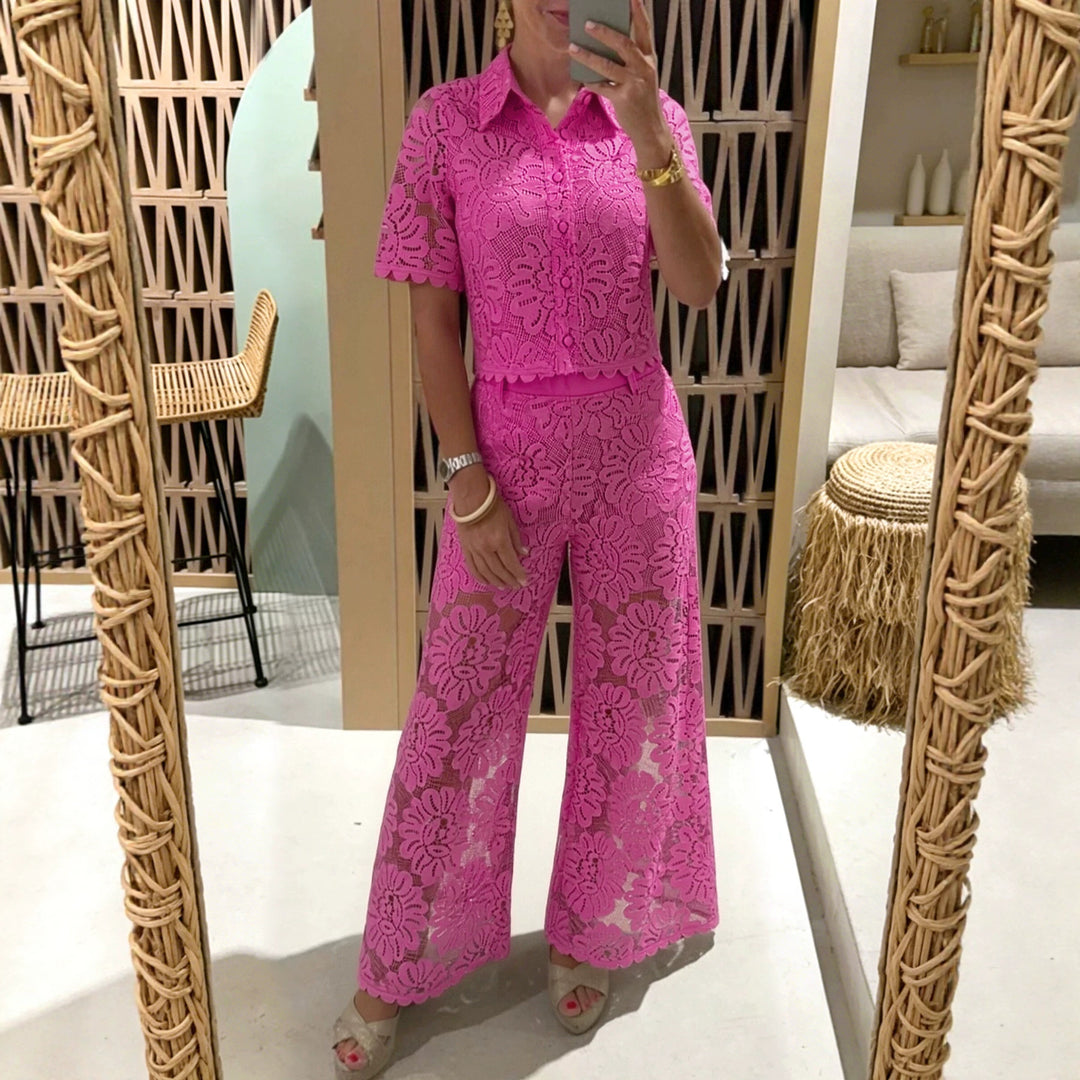 Damen nan elegante Spitzenkombination mit kurzärmeliger Hemdbluse, Muschelsaum und taillierter Palazzohose mit Bindegürtel Drune