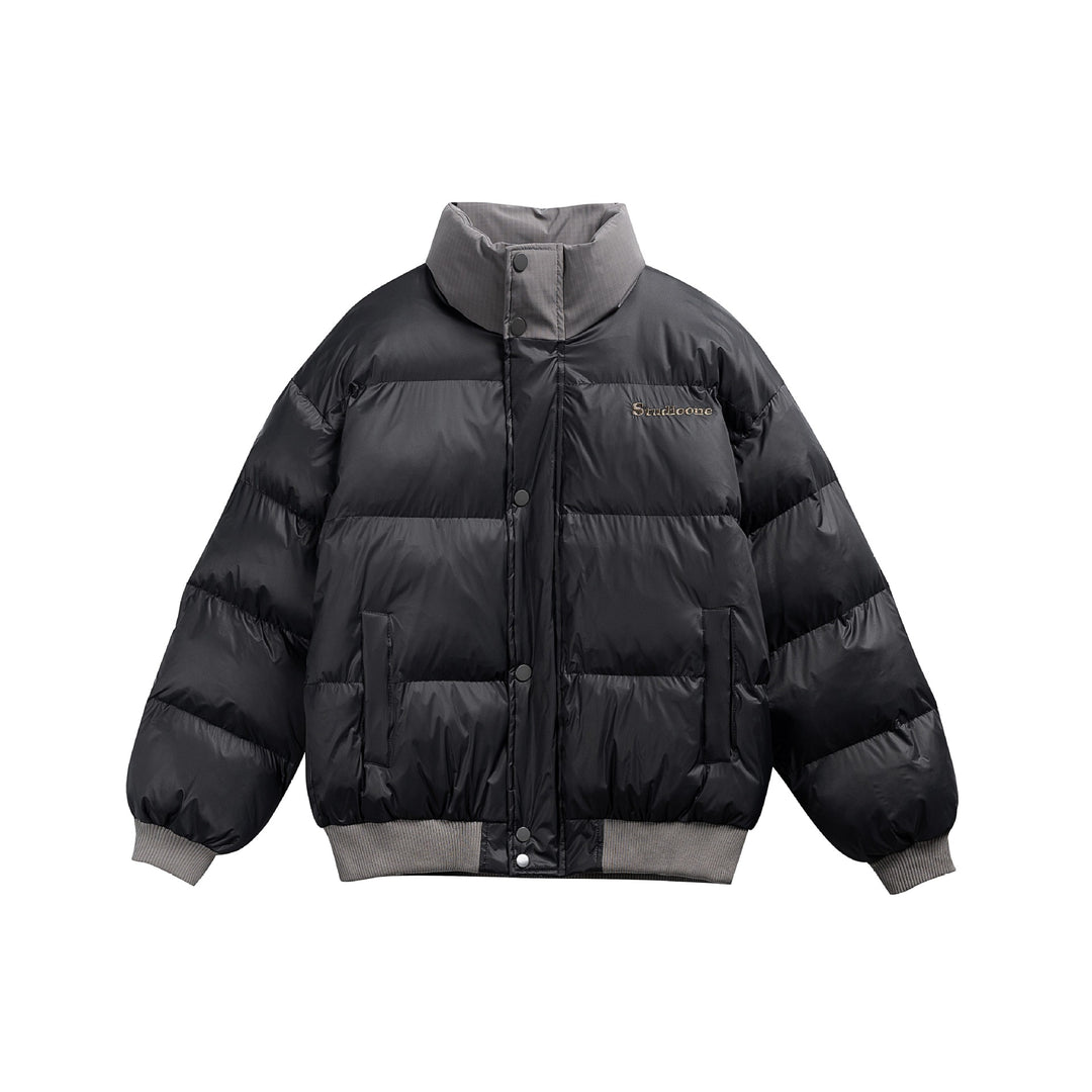 Unisex Kurz geschnittener ultraleichter Daunenoptik‑Puffer mit hohem Stehkragen und Rippbund Drune