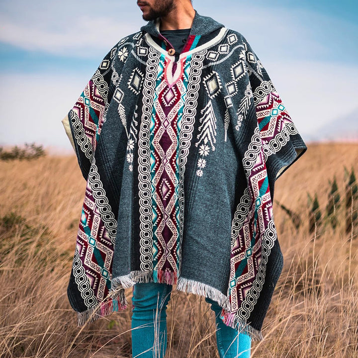 Herren Kapuzenponcho aus Wollmix mit Fransen und Ethno‑Jacquardmuster Drune