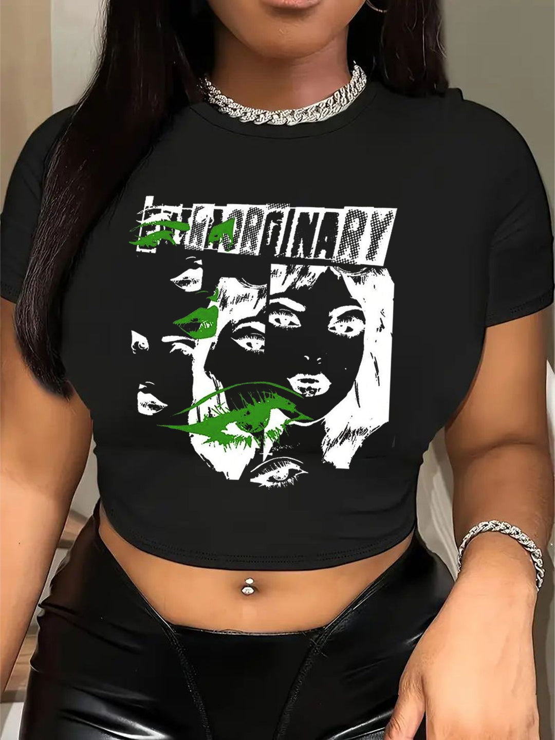 Damen T-Shirt mit verspieltem Katzenmotiv und zarten Flügeln Drune