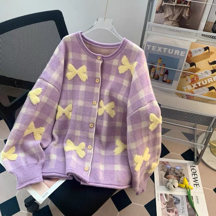 Damen Oversized Cardigan mit Karomuster und Herzapplikationen Drune
