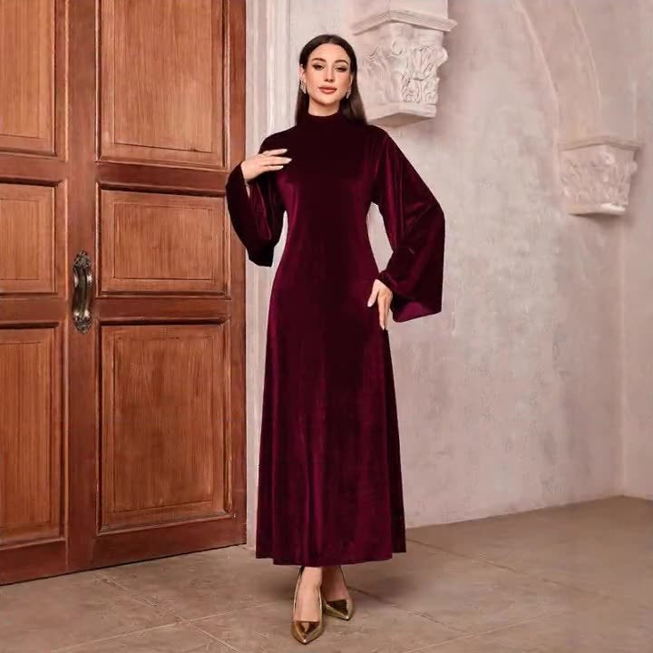Damen tailliertes Maxikleid aus luxuriösem Samt mit voluminösen Ärmeln Drune