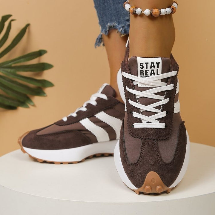 Damen Retro-Running-Sneaker mit Wildlederoptik, profilierter Gumminsohle und gepolstertem Komfortfußbett Drune