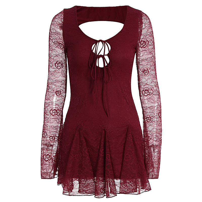 Damen Spitzenkleid mit Cut-Outs und langen Ärmeln Drune