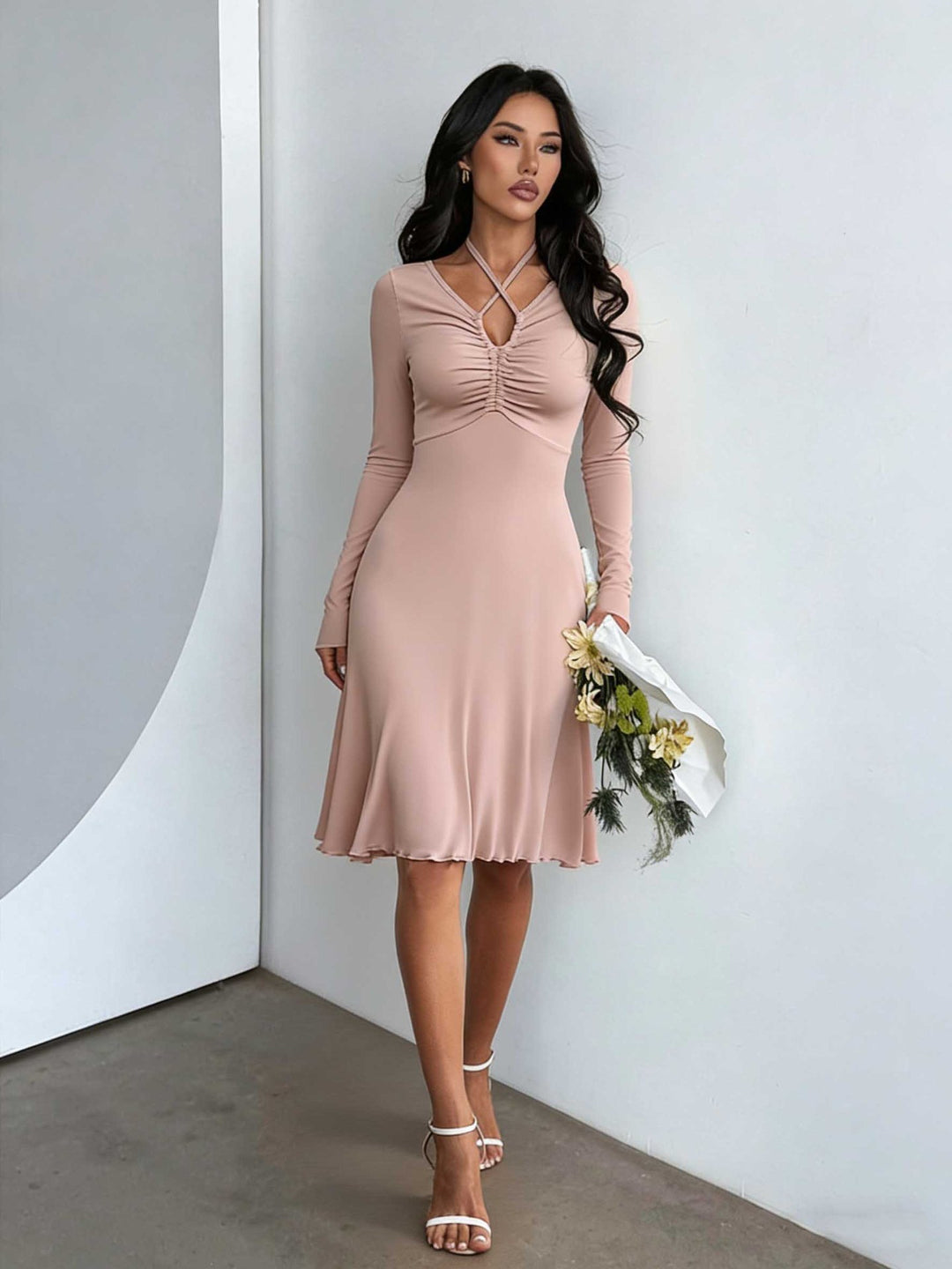 Damen gerafftes A-Linien Midikleid mit gekreuzten Trägern, figurformender Brustpartie und langen Ärmeln Drune
