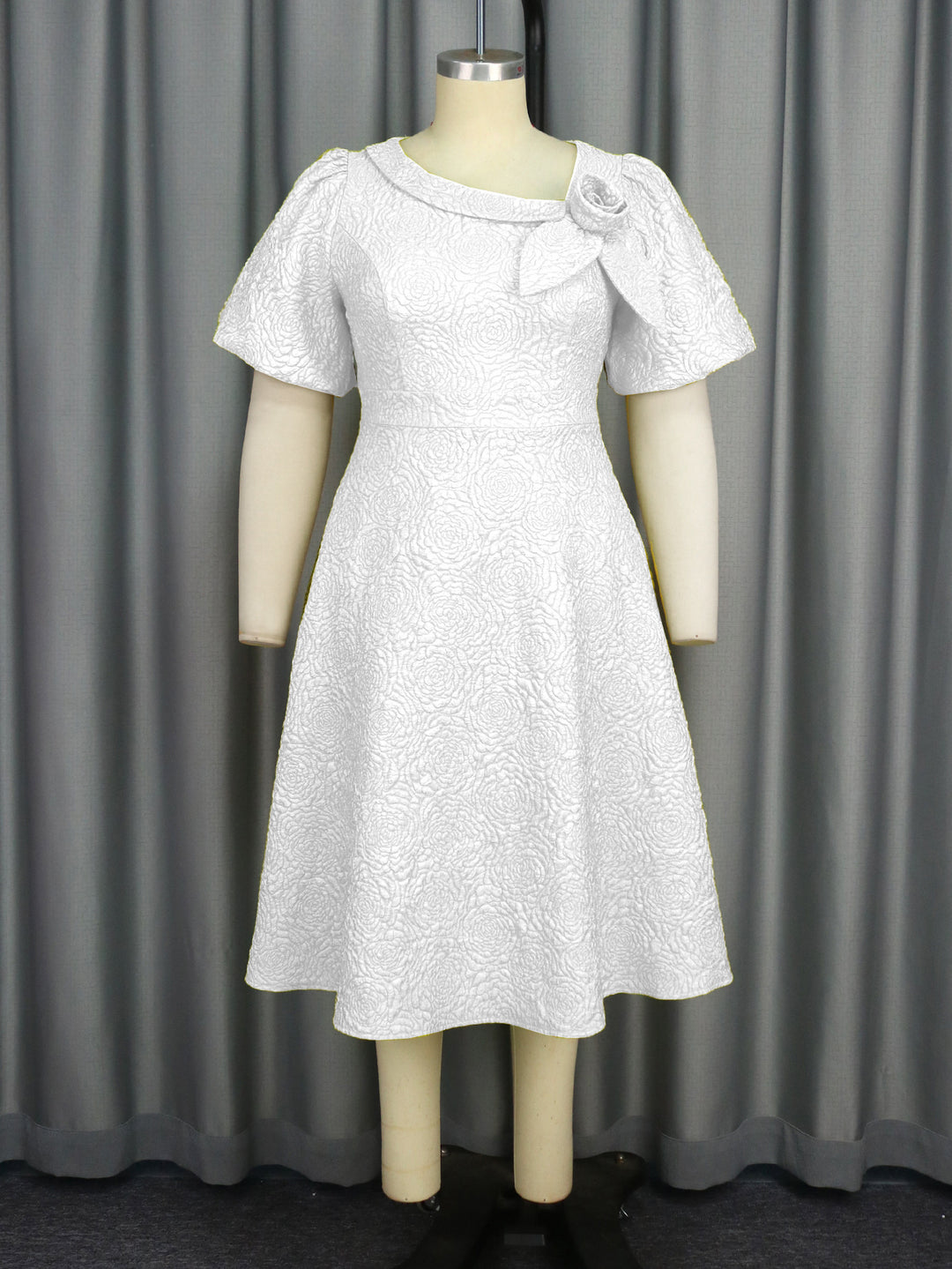 Damen Freizeitkleid mit floralem Strukturmuster Drune