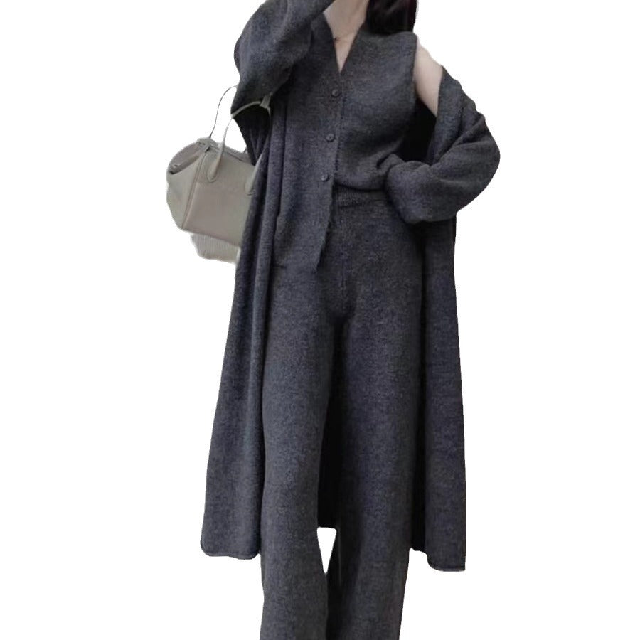 Damen Strickensemble mit wärmendem Cardigan und bequemen Hosen Drune