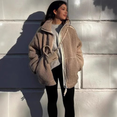 Damen Teddy-Fleecejacke mit hohem Kragen und seitlichen Reißverschlusstaschen Drune