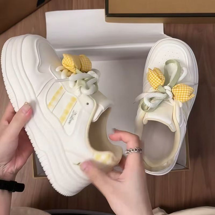 Damen Sneakers mit verspieltem Design und dekorativen Schleifen von Drune