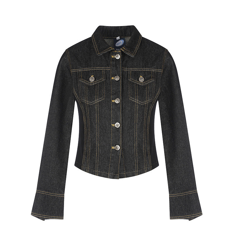 Damen taillierte Cropped-Jeansjacke mit Formnähten, Brustpatten und Schmuckknöpfen Drune