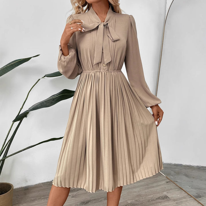 Damen Plissiertes Midikleid mit Schluppenkragen, elastischer Taillenpartie und langen Ballonärmeln Drune