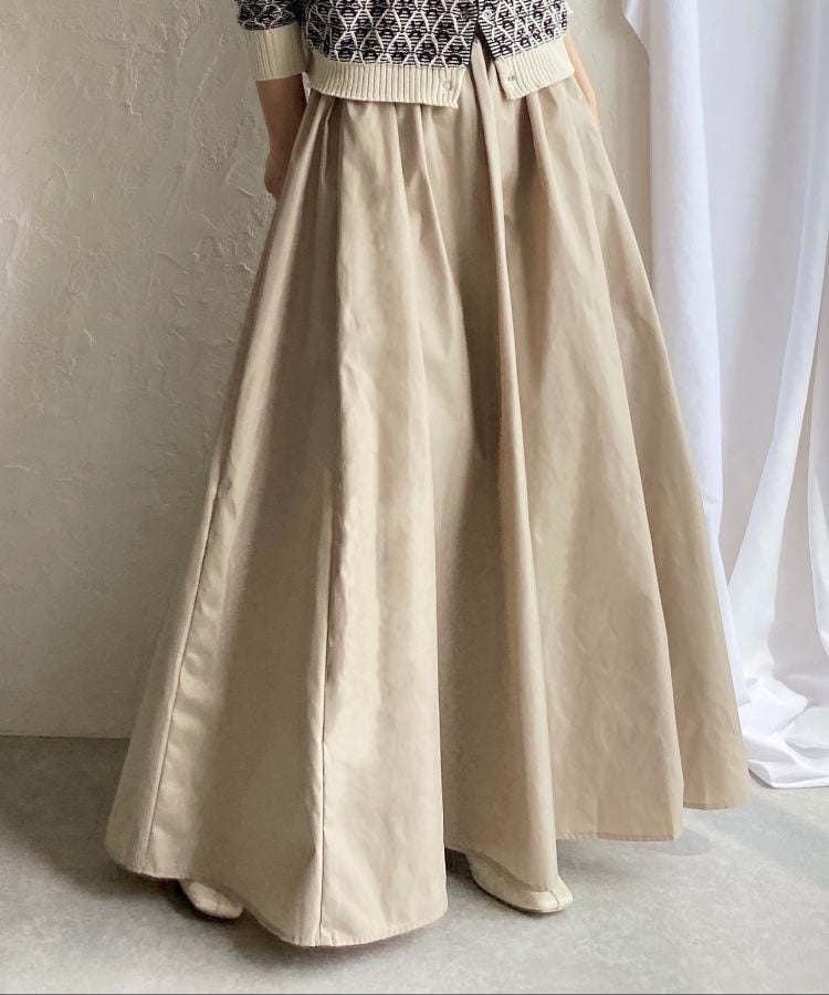 Damen Eleganter Teller‑Maxirock mit hohem Bund, versteckten Eingrifftaschen und verstärktem Saum Drune