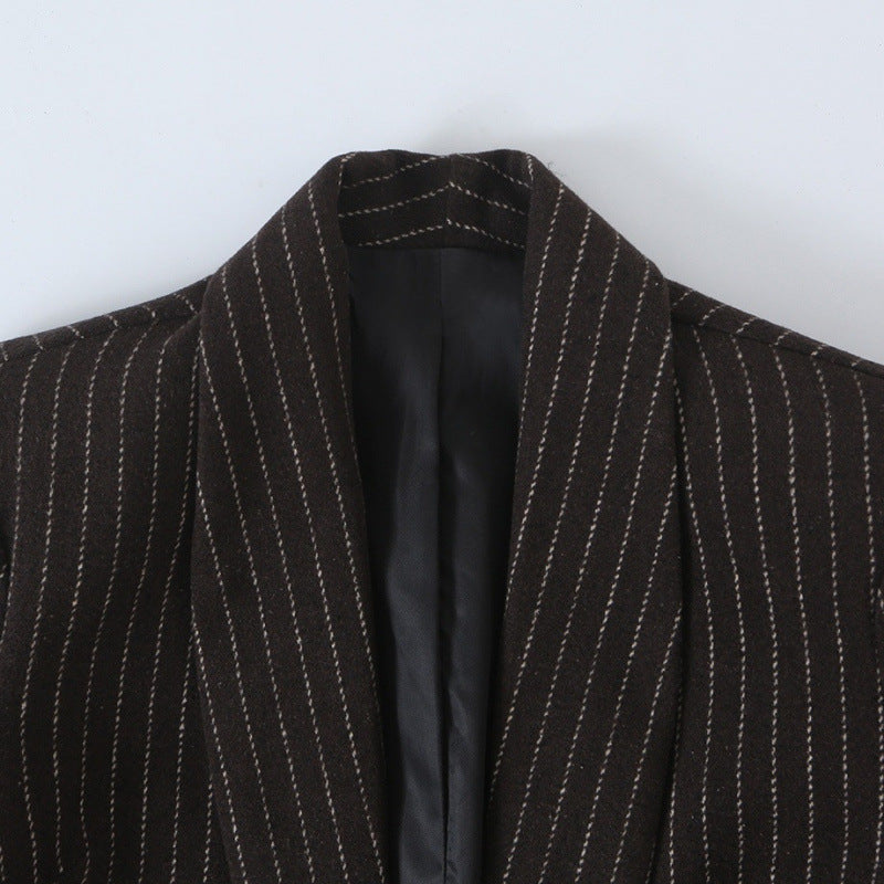 Damen Nadelstreifen-Blazer mit Schalkragen und leicht taillierter Silhouette Drune
