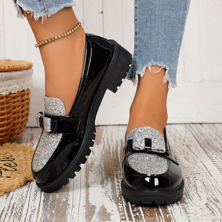 Damen Lackloafer mit glitzernder Vorderkappe, Schlupfdesign und profilierter Plateausohle Drune