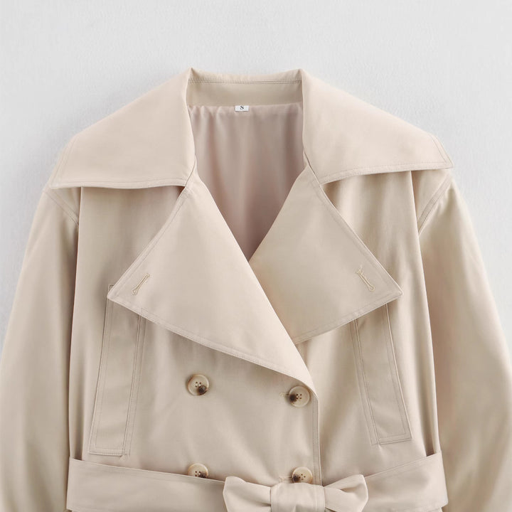 Damen Cropped Trenchjacke im Boxy‑Schnitt mit weitem Revers und Bindeschleife Drune