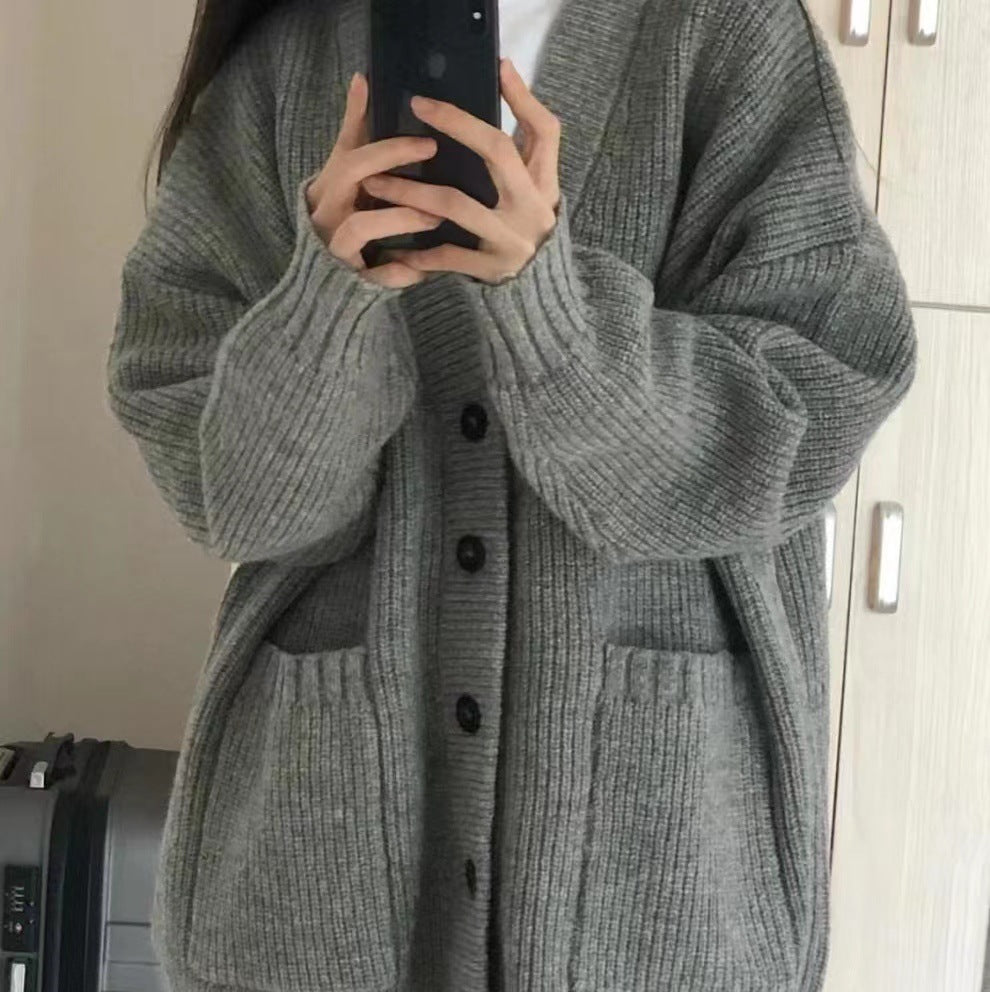 Damen oversized Strickjacke mit Knopfverschluss und praktischen Taschen Drune
