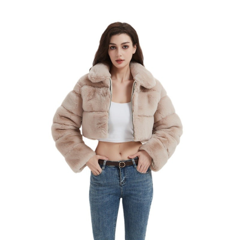 Damen Cropped Kunstpelzjacke mit horizontalen Volumenpaneelen, Steh-Umlegekragen und Reißverschluss Drune