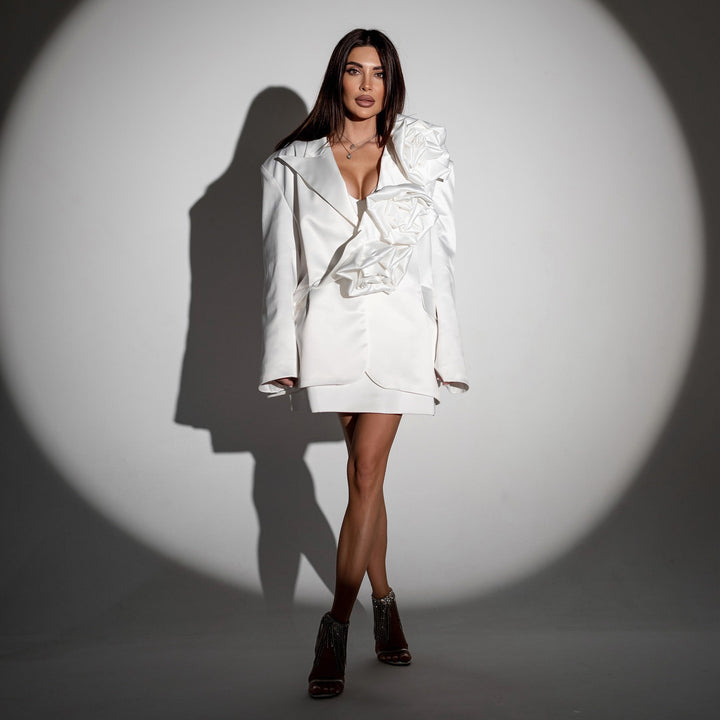 Damen Blazer mit voluminösen Rüschendetails und elegantem Kragen Drune
