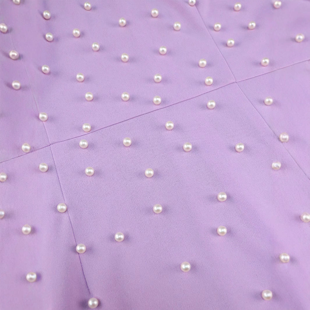 Damen Figurbetontes Abendkleid mit dramatischen Puffärmeln und Perlenakzenten Drune
