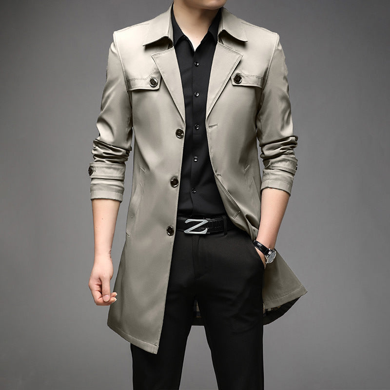 Herren Leichter Trenchcoat mit tailliertem Schnitt, Brustpatten und verstellbaren Ärmelriegeln Drune