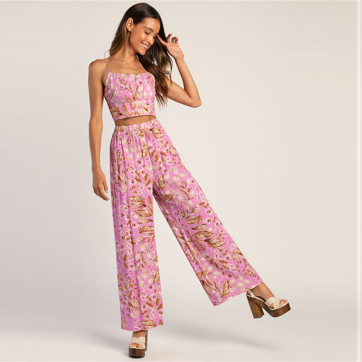 Damen luftiges Sommeroutfit mit floralem Print Drune