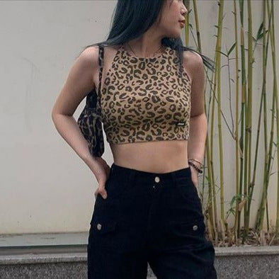 Damen Crop-Top mit trendigem Leopardenmuster und schmalen Trägern Drune