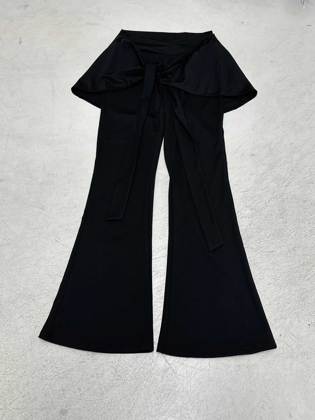 Damen High‑Waist Schlaghose mit Wickelrock-Overlay und Bindegürtel Drune