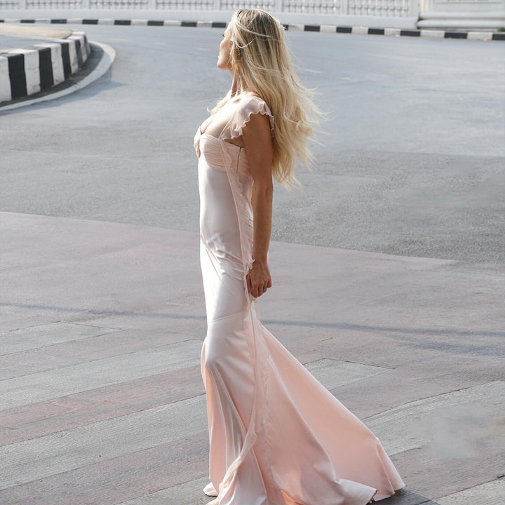 Damen Abendkleid mit eleganter Raffung und schimmerndem satinischem Finish Drune