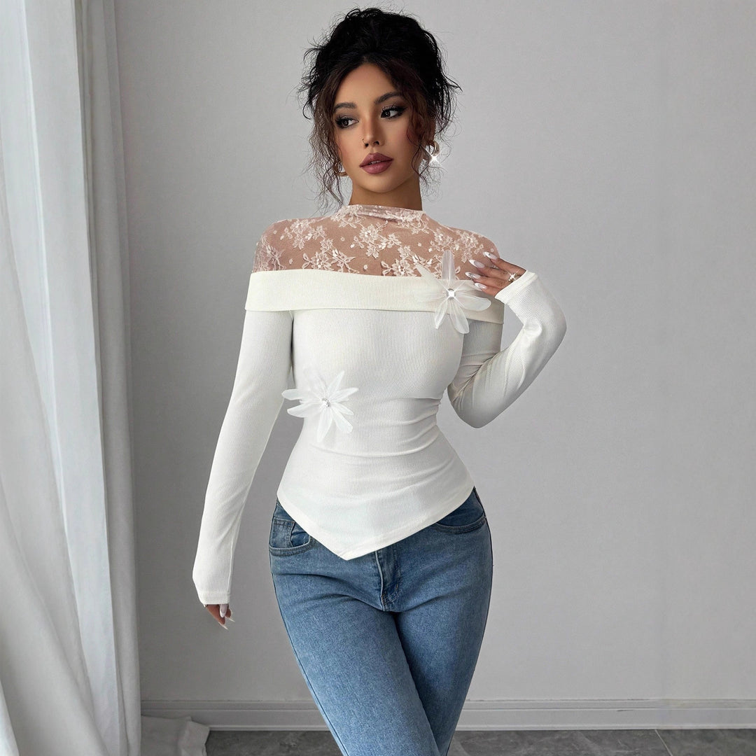 Damen nan figurbetontes schulterfreies Rippstrick-Top mit Spitzen-Illusionskragen und Blütenapplikation Drune