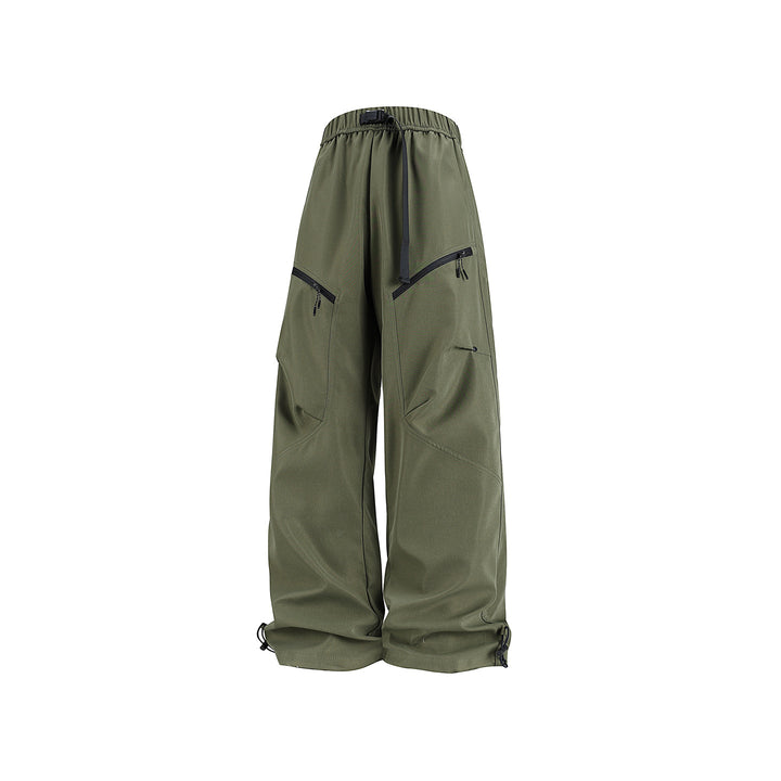 Herren Weite Technical‑Cargo‑Hose mit Tunnelzugbund, verstellbaren Beinabschlüssen und Reißverschlusstaschen Drune