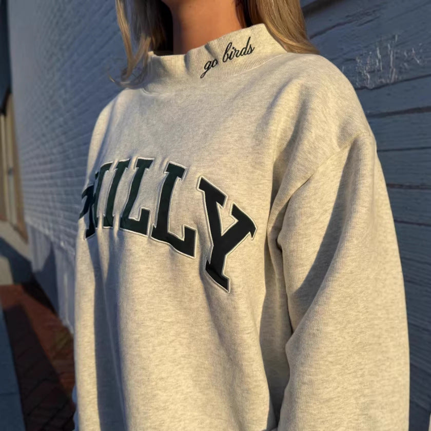 Damen nan weit geschnittenes College-Sweatshirt mit hohem Stehkragen und aufgenähtem Schriftzug Drune