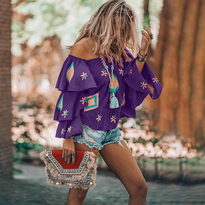 Damen Boho-Top mit Carmenausschnitt, gestuften Volantärmeln und aufwendiger Stickerei Drune