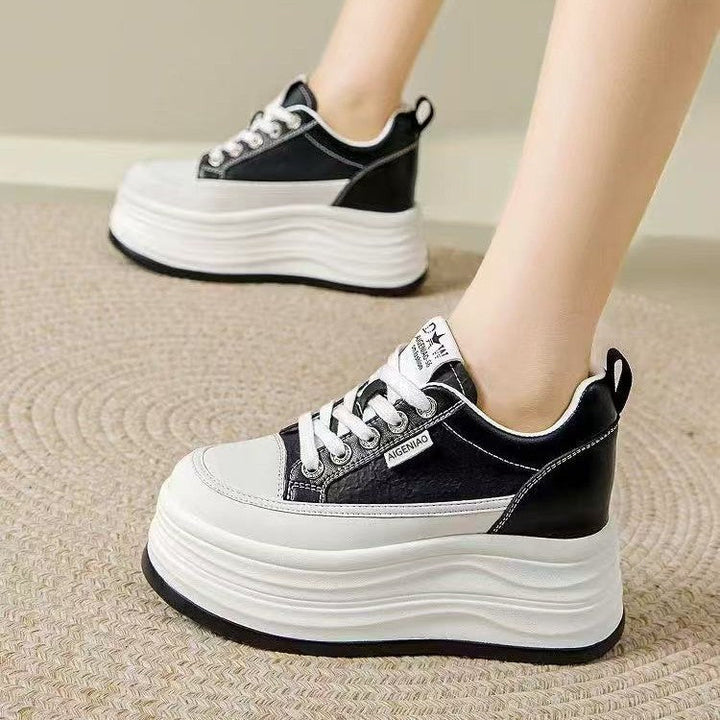 Damen Plateau Sneaker mit eleganter Silhouette und dämpfender Sohle Drune