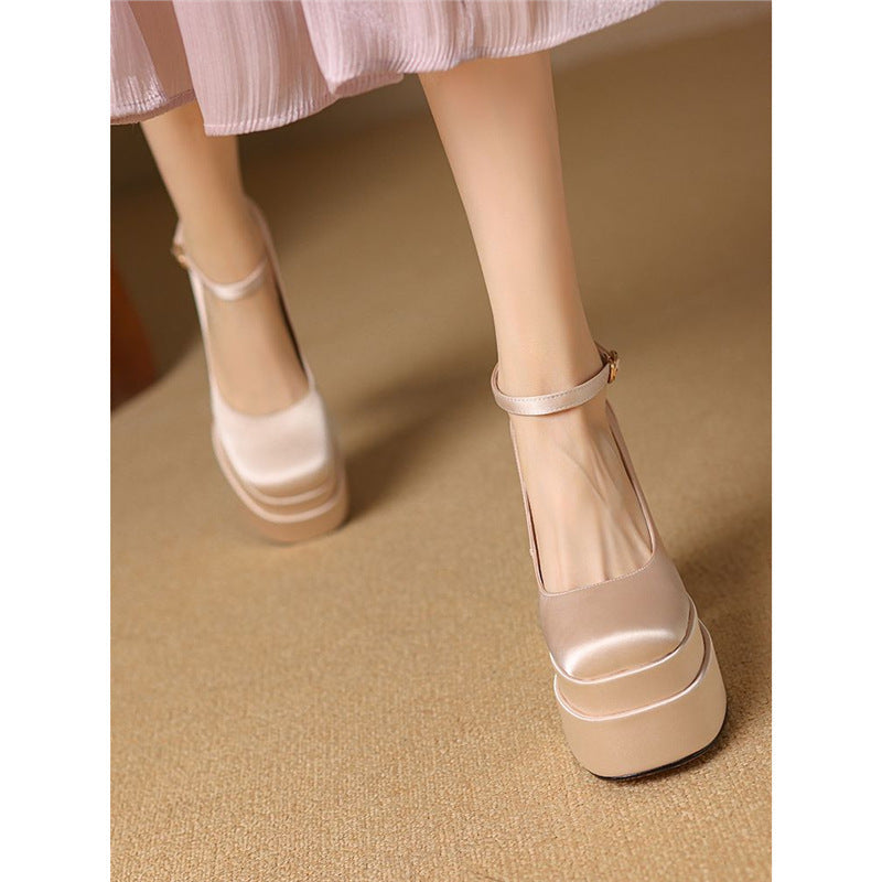 Damen Plateau Sandalen Drune
