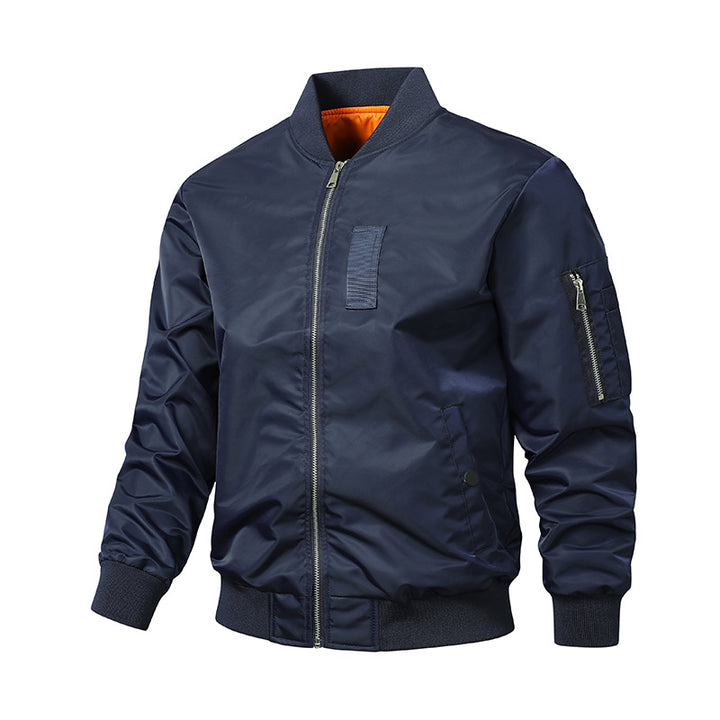 Herren -Isolierte, wasserabweisende Flug-Bomberjacke mit kontrastierendem, gestepptem Futter und Utility-Tasche am Ärmel Drune