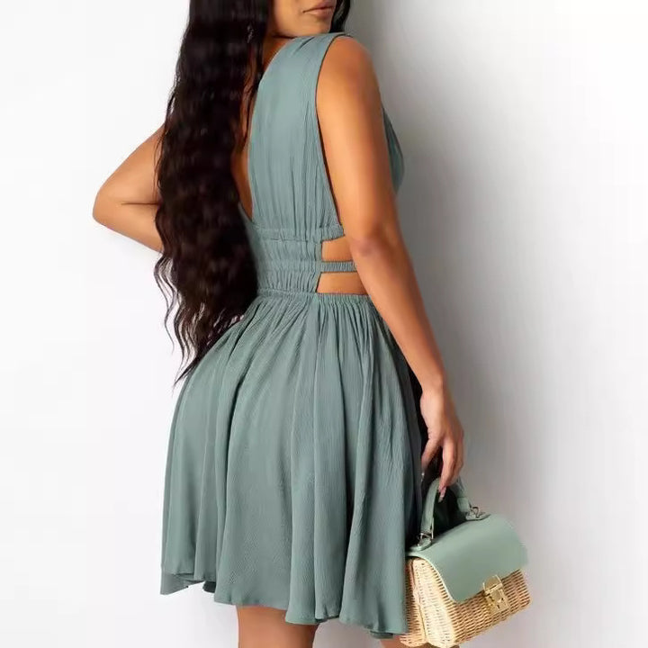 Damen Sommerliches Cut-Out Kleid mit V-Ausschnitt und Raffung Drune
