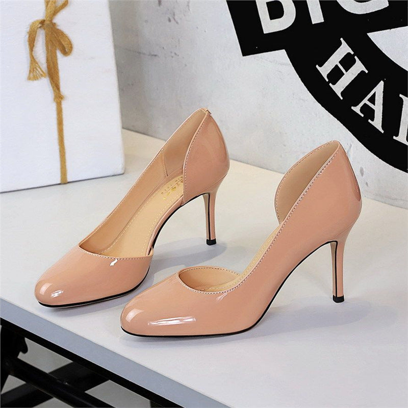 Damen Elegante Lack‑Pumps mit geschwungener Fersenlinie und mittelhohem Stiletto‑Absatz Drune