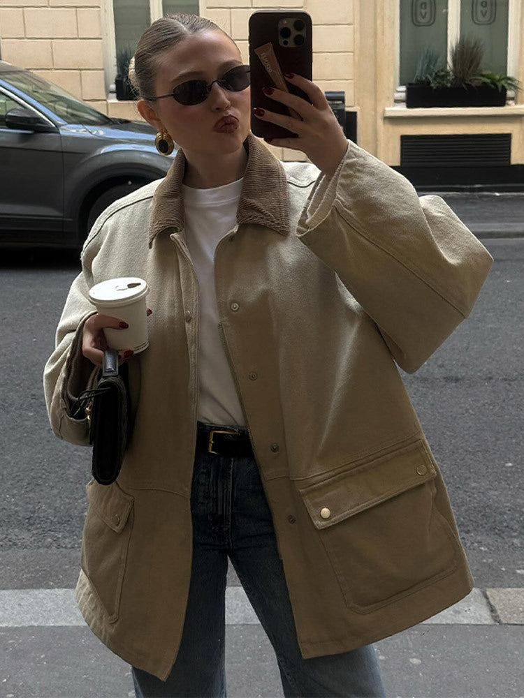 Damen Oversize-Fieldjacke mit Cordkragen, großen Pattentaschen und Druckknopfverschluss Drune