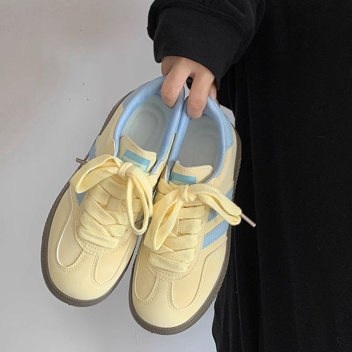 Damen Sneakers mit weichem Obermaterial und trendigen Farbakzenten Drune