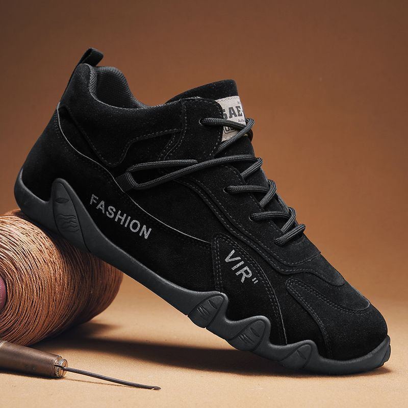 Damen Sportliche Sneaker mit profiliertem Sohlenprofil Drune