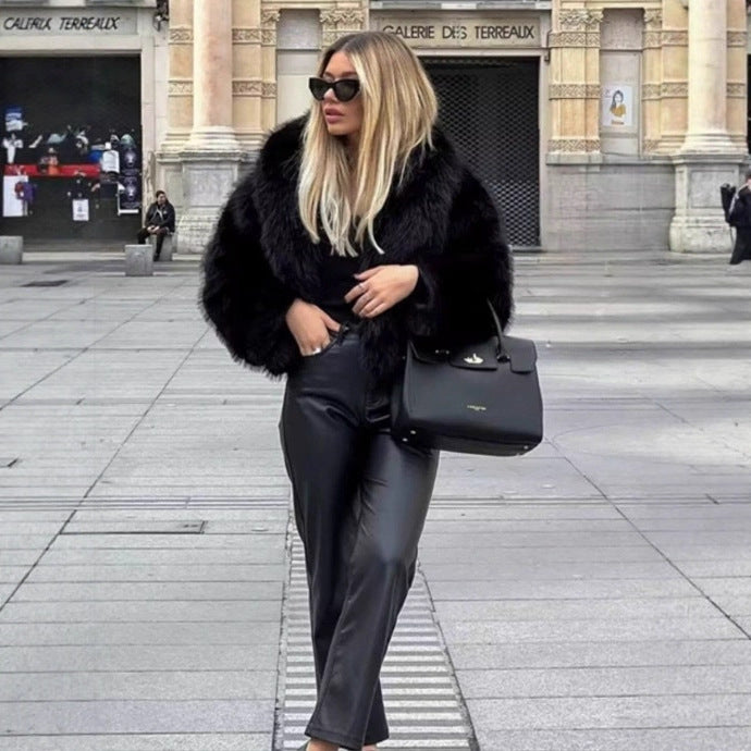 Damen Kurzer Boxy Kunstpelz‑Blouson mit voluminösem Schalkragen Drune
