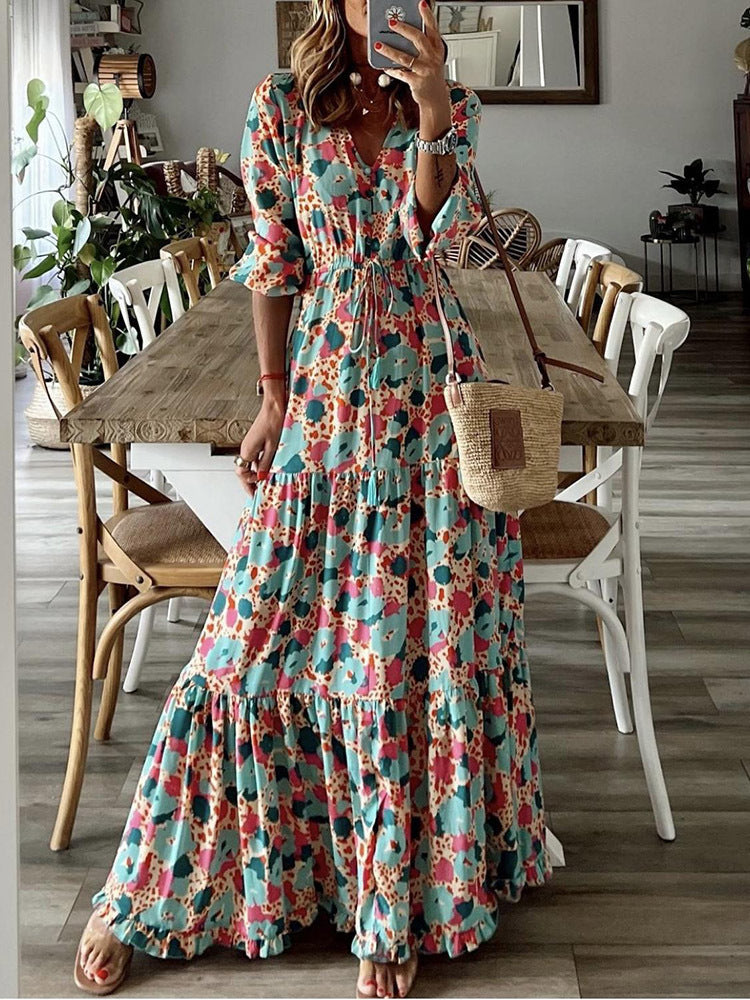 Damen Maxikleid mit feinem Paisleymuster und eleganter Knopfleiste Drune