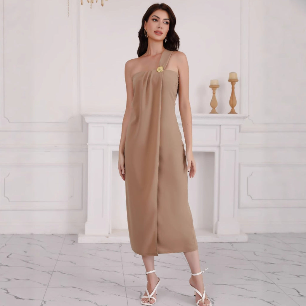 Damen elegantes schulterfreies Maxikleid mit Dekorativem Detail Drune