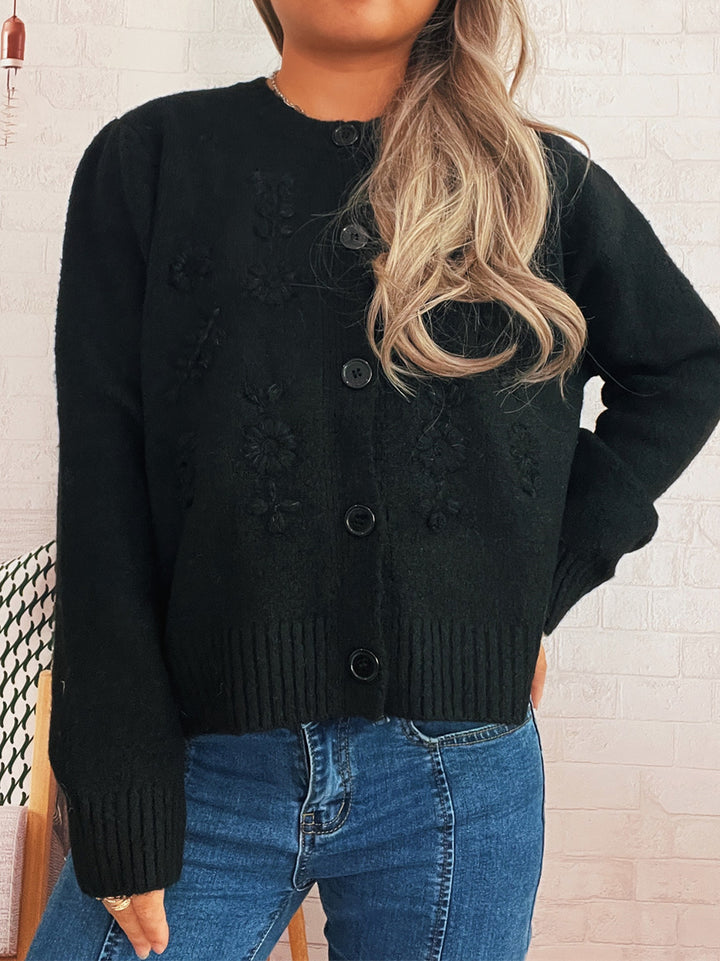 Damen lockerer Strickcardigan mit floralen Applikationen und Knopfdetails Drune