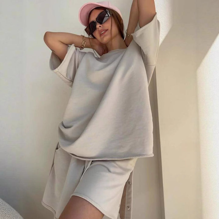 Damen lässiges Oberteil und Shorts-Set mit modernem Schnitt und praktischen Taschen