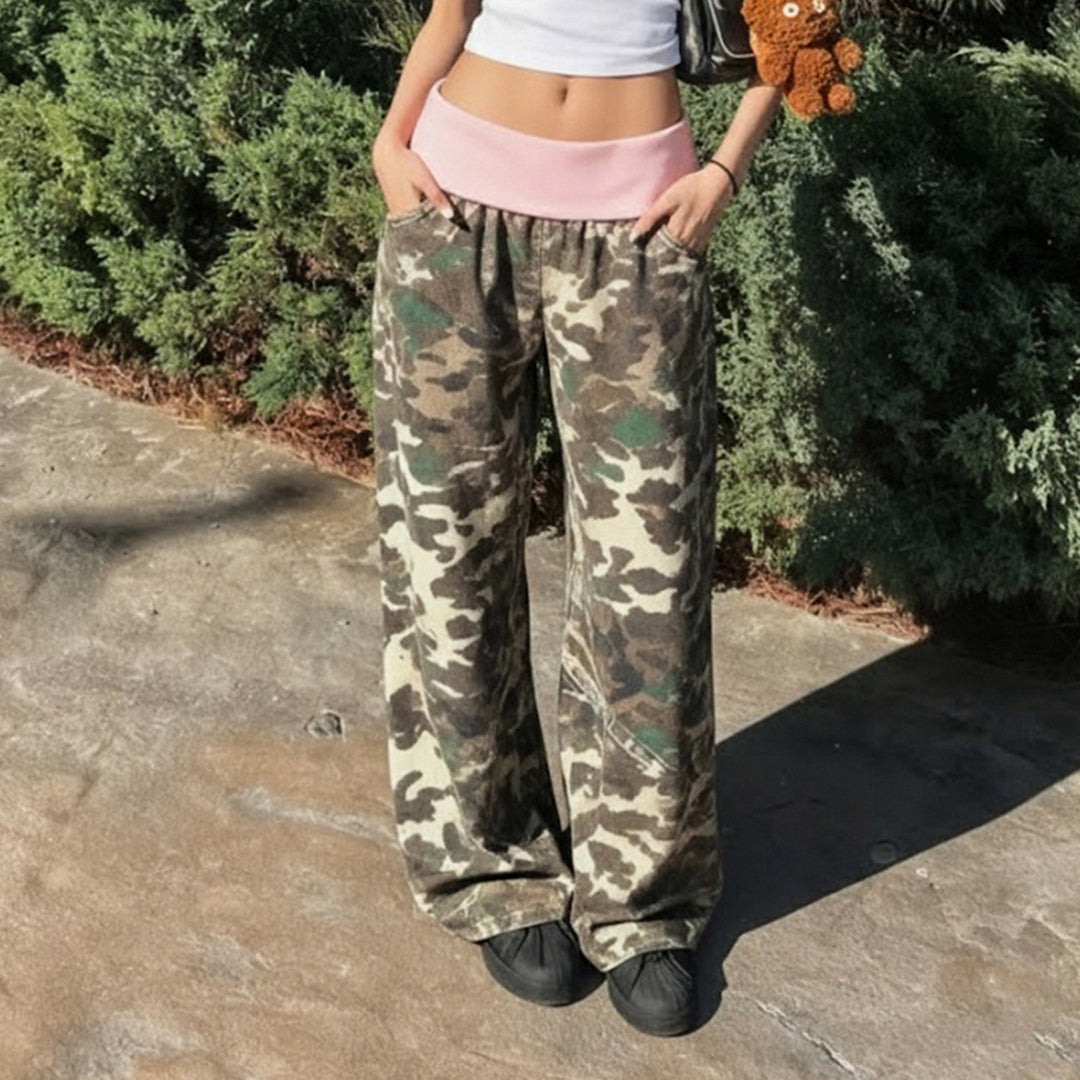 Damen nan weite Lounge-Hose mit Umschlagbund, Camouflage‑Muster und elastischem Komfortstretch Drune
