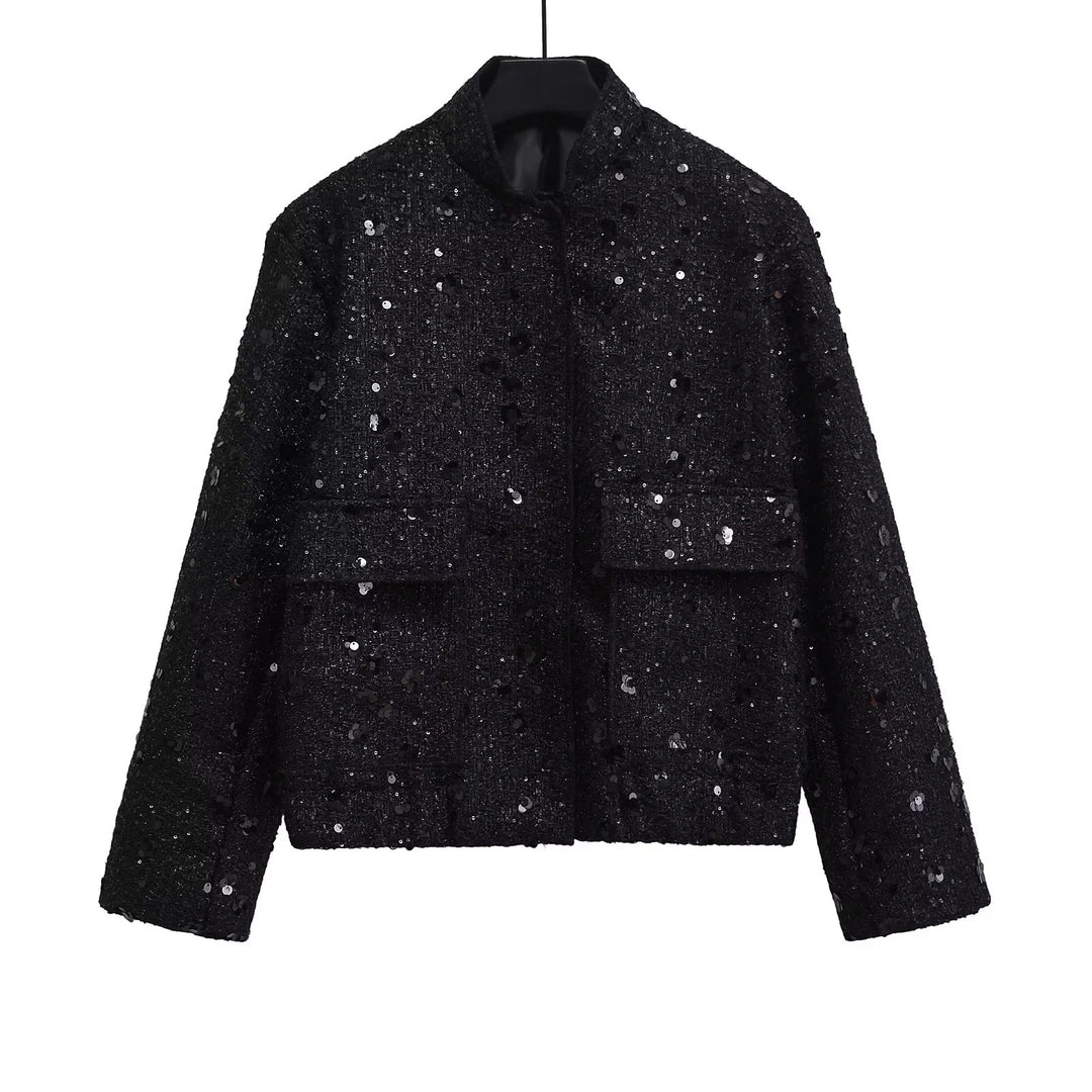 Damen 400+ Bouclé Kurzjacke mit Stehkragen, Pattentaschen und taillierendem Saum Drune