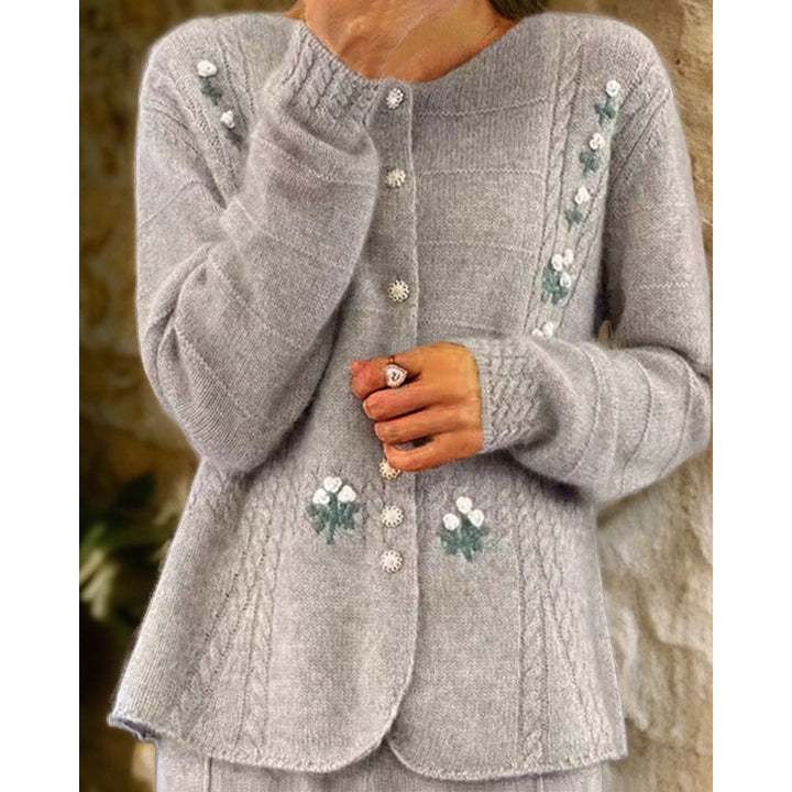 Damen nan Strickcardigan mit floraler Reliefstickerei und Zopfmuster Drune